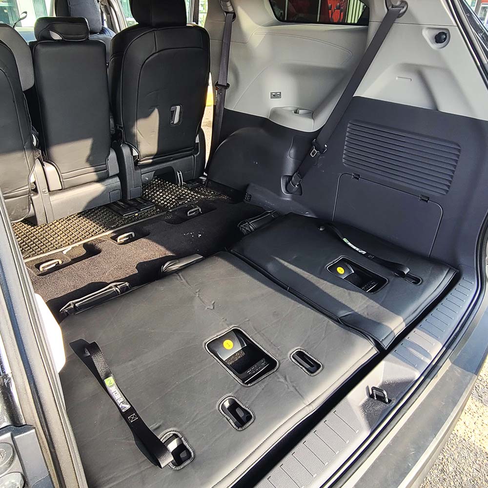 2019 - 2024 Toyota Sienna Custom Seat Covers image 9