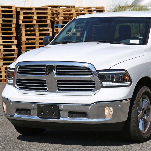 2009-2018 Dodge RAM 1500 / 2019-2021 RAM Classic / 2010-2018 RAM 2500 3500 Switchback Sequential Projector Headlights (Matte Black Housing/Clear Lens) - Image 9